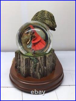 Disney 26755 Sleeping Beauty And Prince Wood Base Snow Globe Once Upon A Dream