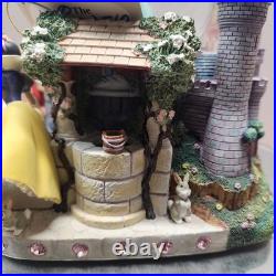 Disney A Dream Is A Wish Your Heart Makes Princess snow globe New in Box