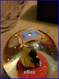 Disney Aladdin And Jasmine Musical Light Up Pedestal Snowglobe