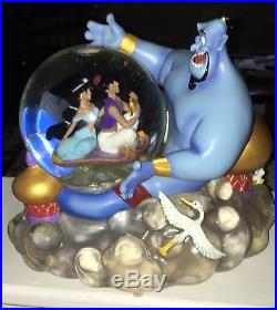 Disney Aladdin And Jasmine Snow Globe Take A Magical Ride Musical NEW