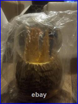 Disney Aladdin Musical Snowglobe Plays Friend Like Me with Box