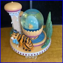 Disney Aladdin Princess Jasmine Rajah Peacock Fountain Snow Globe flaws