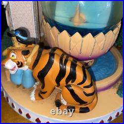 Disney Aladdin Princess Jasmine Rajah Peacock Fountain Snow Globe flaws