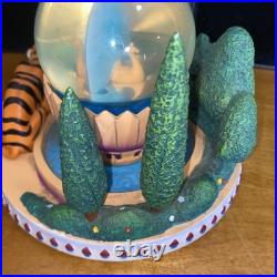 Disney Aladdin Princess Jasmine Rajah Peacock Fountain Snow Globe flaws