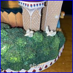 Disney Aladdin Princess Jasmine Rajah Peacock Fountain Snow Globe flaws