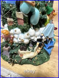 Disney Aladdin Share A Dream Come True Parade Float Snow Globe music 9 Tall