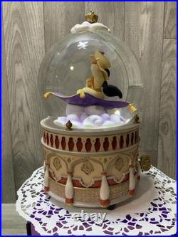Disney Aladdin Snow Globe Jasmine Genie Musical Theme Withbox