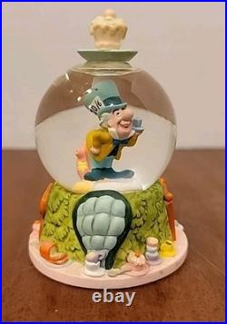 Disney Alice In Wonderland 50th Anniversary Mini Snow Globe Set Of 5 Disney Alice In Wonderland 50th Anniversary Mini Snow Globe Set Of 5
