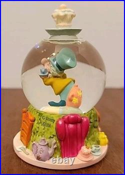Disney Alice In Wonderland 50th Anniversary Mini Snow Globe Set Of 5 Disney Alice In Wonderland 50th Anniversary Mini Snow Globe Set Of 5