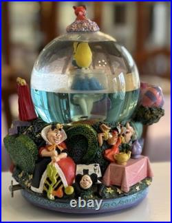 Disney Alice In Wonderland All In The Golden Afternoon Drink Me Musical Globe Disney Alice In Wonderland All In The Golden Afternoon Drink Me Musical Globe