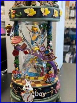 Disney Alice In Wonderland Hourglass Snowglobe NEW IN BOX HTF