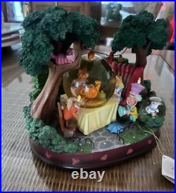 Disney Alice In Wonderland LARGE Snow Globe Mad Hatter's Tea Party Unbirthday