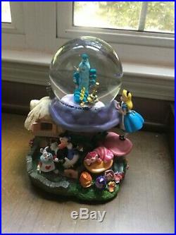 Disney Alice In Wonderland Snow Globe