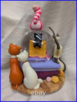 Disney Alice In Wonderland Snow Globe Music Box Cheshire Cat