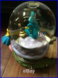 Disney Alice In Wonderland Snow Globe rare