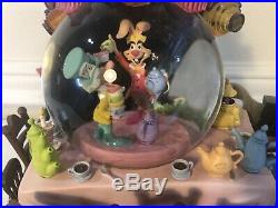 Disney Alice in Wonderland Mad Tea Party Music Box/Snowglobe