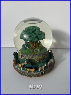 Disney Animal Kingdom Tree Of Life Musical Snow Globe Works Small Scuff Mark