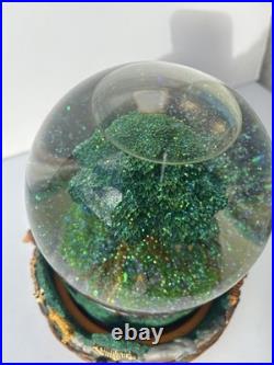 Disney Animal Kingdom Tree Of Life Musical Snow Globe Works Small Scuff Mark