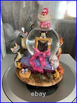 Disney Aristocats Cats RARE Musical Snowglobe Globe