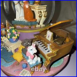 Disney Aristocats Marie Snow Globe Music Box Everybody Wants to Be a Cat