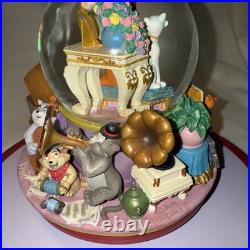 Disney Aristocats Marie Snow Globe Music Box Everybody Wants to Be a Cat