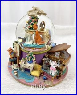 Disney Aristocats Marie Snow Globe Music Box Everybody Wants to Be a Cat JAPAN