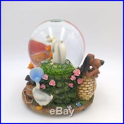 Disney Aristocats Snow Globe Plays'Everybody Wants to be a Cat