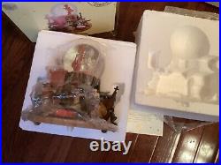 Disney Aristocats and Cats Musical Snow Globe