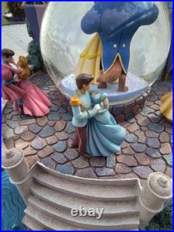 Disney Beauty & The Beast Multi-Princess Musical Dancing Castle Snow Globe