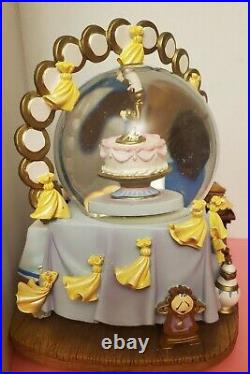 Disney Beauty & The Beast plates snow-globe rare and it is beautiful