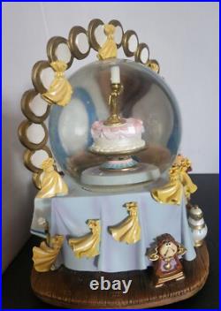 Disney Beauty & The Beast plates snow-globe rare and it is beautiful