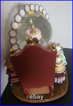 Disney Beauty & The Beast plates snow-globe rare and it is beautiful