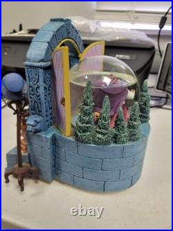 Disney Beauty and the Beast Snow Globe Lumiere Mrs Potts Cogsworth Wardrobe