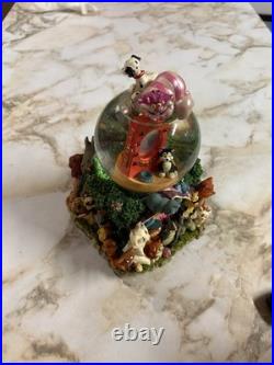 Disney Cats & Dogs Snow Globe Best Friends Pluto, Cheshire Cat, Dalmatians RARE Disney Cats & Dogs Snow Globe Best Friends Pluto, Cheshire Cat, Dalmatians RARE