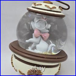 Disney Christmas Ornament Snow Globe w Marie The Aristocrats 2010 Extremely Rare Disney Christmas Ornament Snow Globe w Marie The Aristocrats 2010 Extremely Rare
