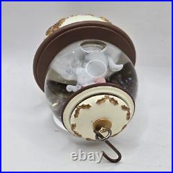Disney Christmas Ornament Snow Globe w Marie The Aristocrats 2010 Extremely Rare Disney Christmas Ornament Snow Globe w Marie The Aristocrats 2010 Extremely Rare