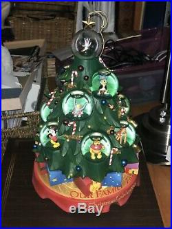 Disney Christmas Our Family Tree A Holiday Celebration Musical Snow Globe