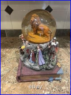 Disney Chronicles Of Narnia Snowglobe water globe light up