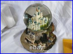 Disney Cinderella Castle Snow Globe Walt Disney World 1999 Fraser Creations