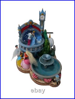 Disney Cinderella Castle and Fountain Snow Globe