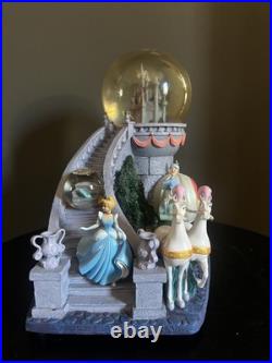 Disney Cinderella Dream of the Ball Musical Staircase Snow Globe Glass Slipper