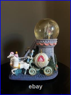 Disney Cinderella Dream of the Ball Musical Staircase Snow Globe Glass Slipper