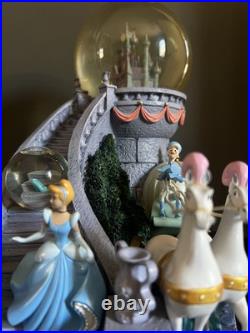 Disney Cinderella Dream of the Ball Musical Staircase Snow Globe Glass Slipper