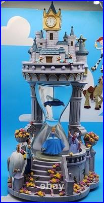 Disney Cinderella Hourglass Lightup Snow Globe And Music Box G2U