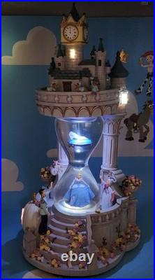 Disney Cinderella Hourglass Lightup Snow Globe And Music Box G2U