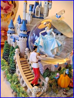 Disney Cinderella Musical Lighted SnowGlobe Resort Special READ
