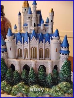 Disney Cinderella Musical Lighted SnowGlobe Resort Special READ