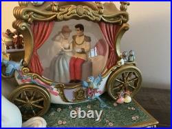 Disney Cinderella & Prince Charming Carriage Musical Snow Globe