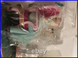 Disney Cinderella & Prince Charming Musical Snow Globe Glass Slipper