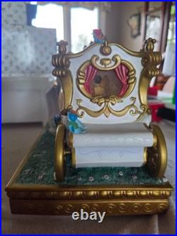 Disney Cinderella Snowglobe Carriage Ride Musical and snow globe